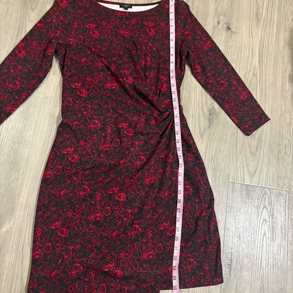 Talbots 3/4 Sleeve Floral Pattern Dress Sz MP Red Black Ruched Office Party - Picture 7 of 11